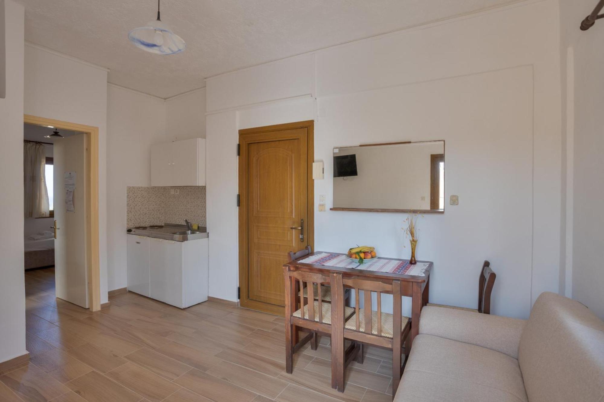 Bellino Apartments "Adults Only" Hersonissos  Exterior photo