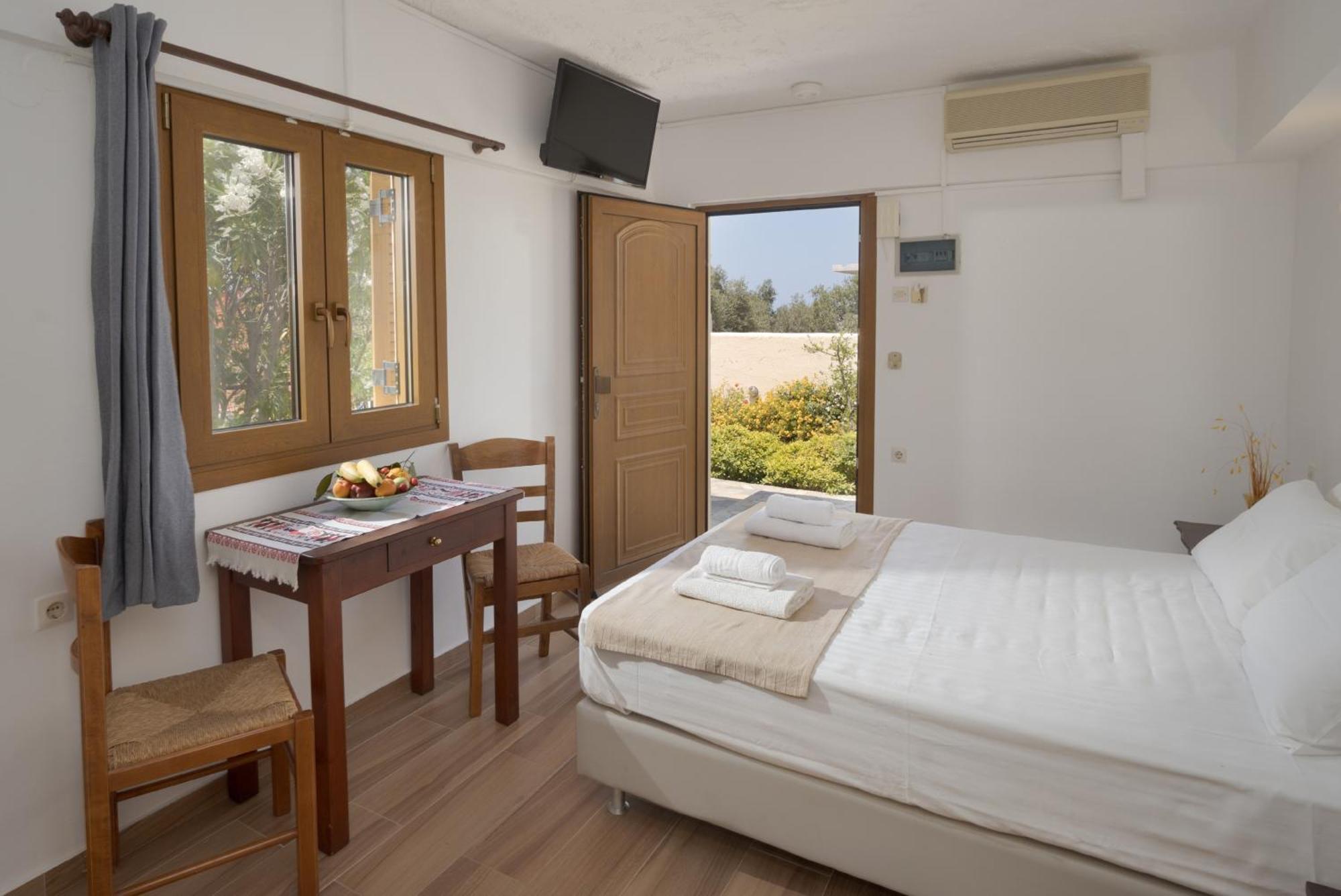 Bellino Apartments "Adults Only" Hersonissos  Exterior photo